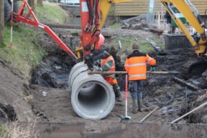 Oudendijk-Duiker-28-01-2014-003 Rioolbuis duiker
