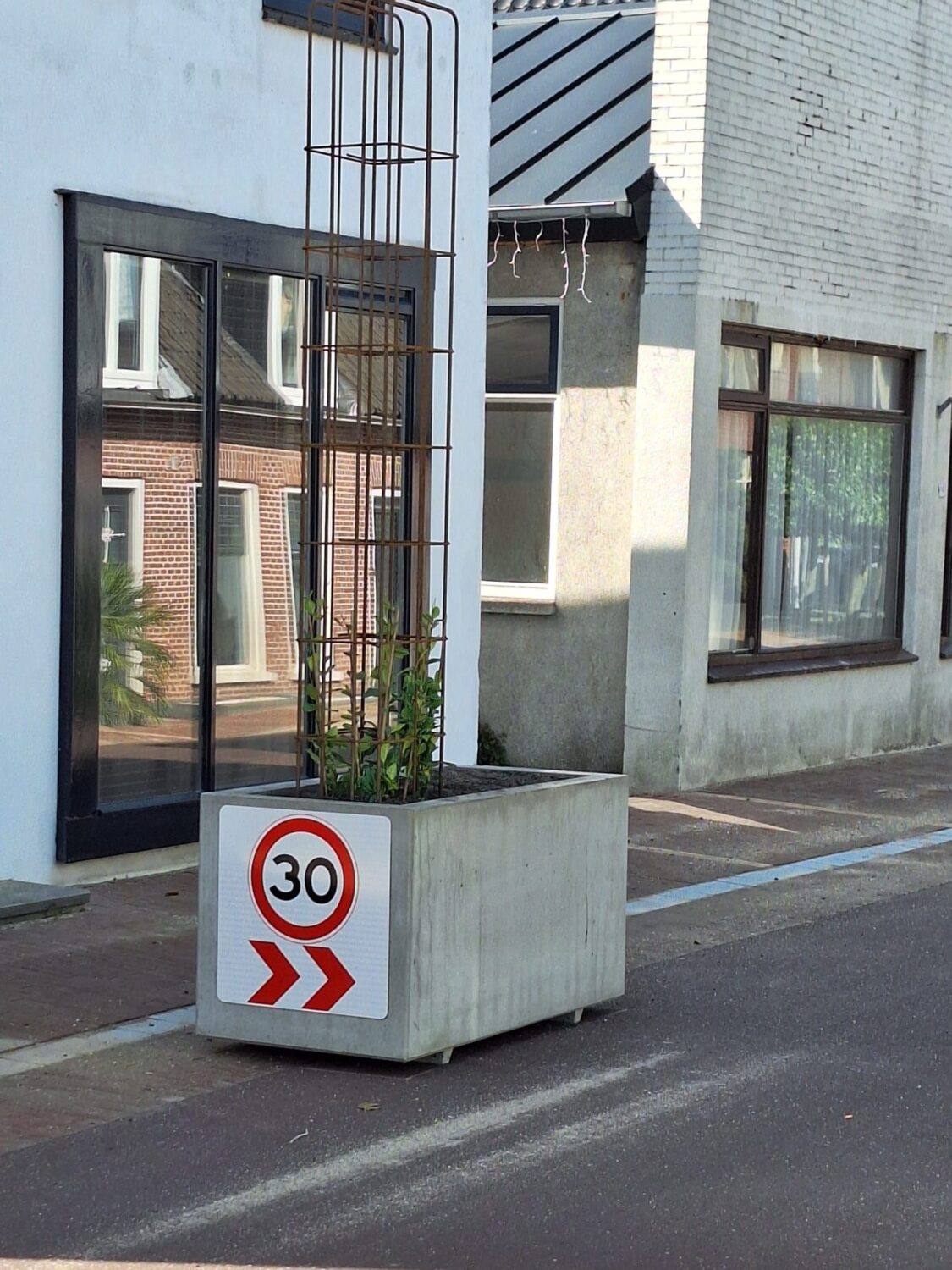 betonnen-bloembakken-papendrecht-2
