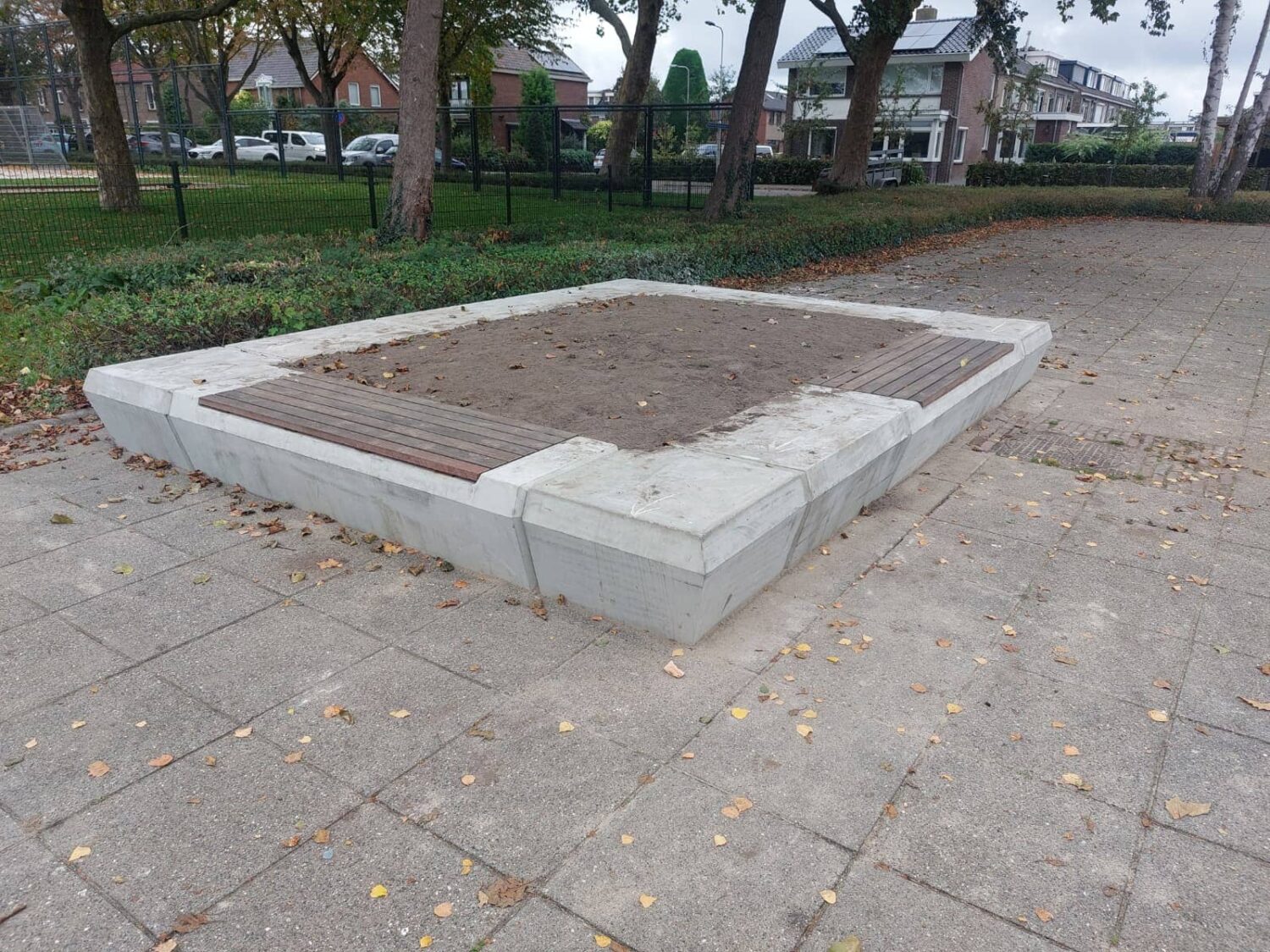 37bcaccf-61df-4774-881c-540842a7d342